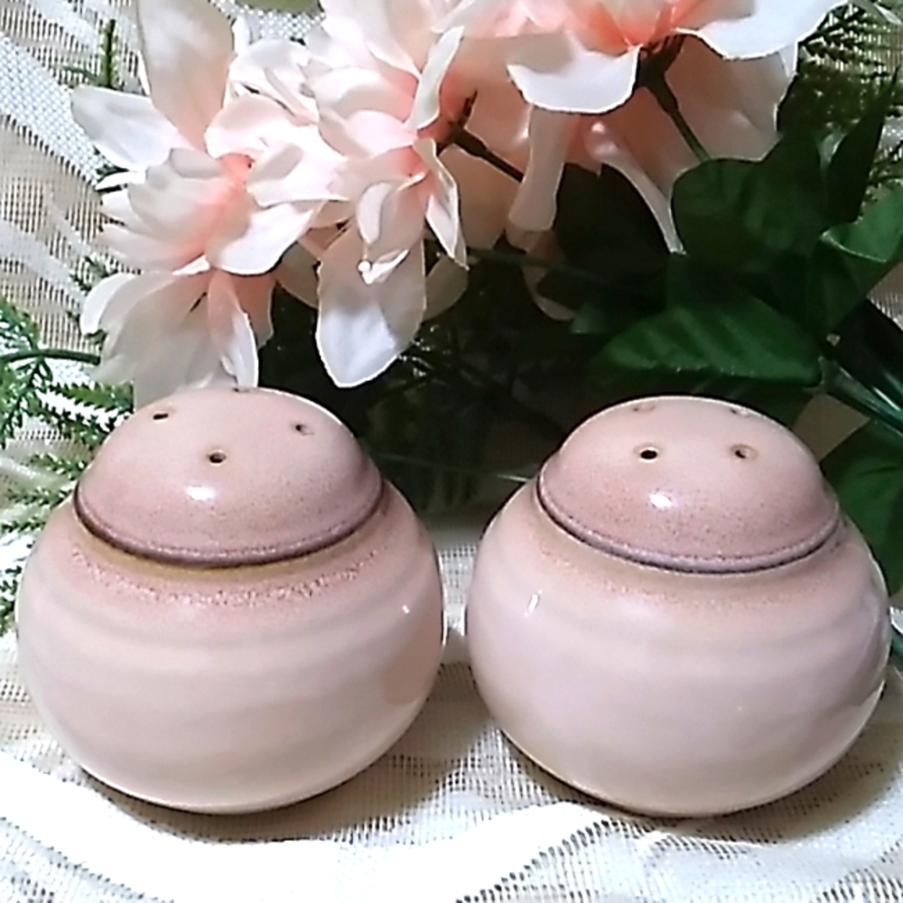 Noritake Pink Salt and Pepper Shakers
